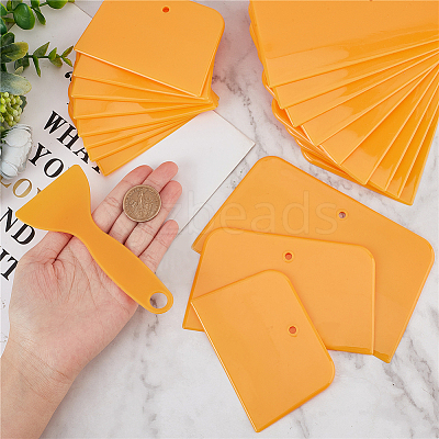Plastic Scraper FIND-CP0001-27-1