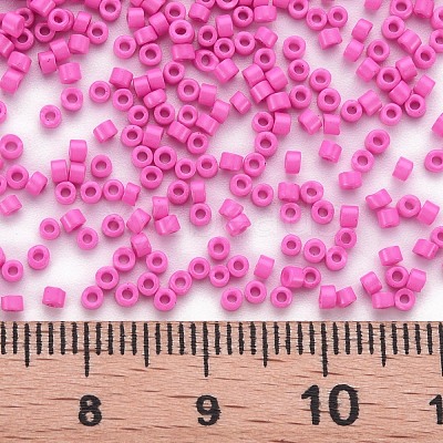 Glass Cylinder Beads SEED-S047-A-033-1