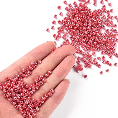 6/0 Glass Seed Beads SEED-US0003-4mm-125B-1