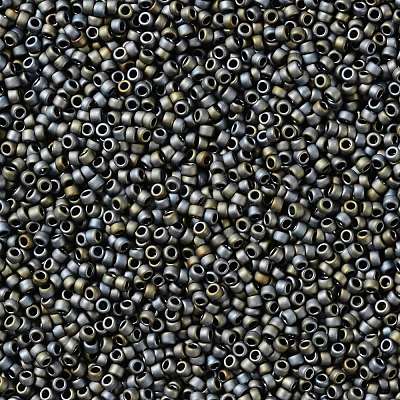 TOHO Round Seed Beads SEED-XTR15-0613-1