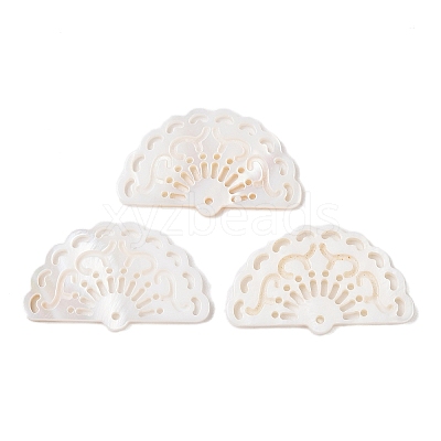 Natural White Shell Carved Pendants SSHEL-C012-08-1