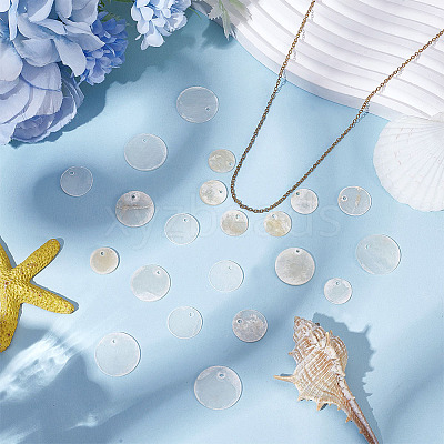 200Pcs 4 Styles Natural Capiz Shell Pendants SSHEL-ME0001-07-1