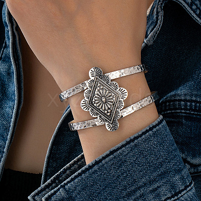 Vintage Iron Hollow Floral Rhombus Cuff Bangles for Women WGD2606-01-1