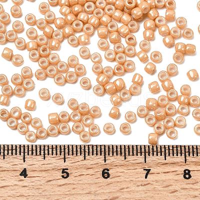 TOHO 8/0 Round Beads SEED-XTR08-0123D-1