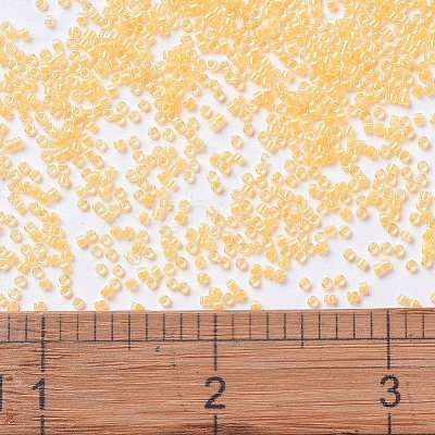 MIYUKI Delica Beads SEED-X0054-DB2032-1