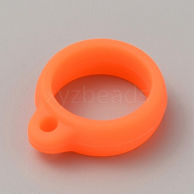 Silicone Pendant SIL-WH0008-41B-1