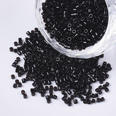 11/0 Grade A Glass Seed Beads SEED-S030-0010-1