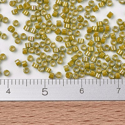 MIYUKI Delica Beads X-SEED-J020-DB2272-1