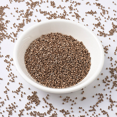 MIYUKI Delica Beads SEED-X0054-DB0040-1